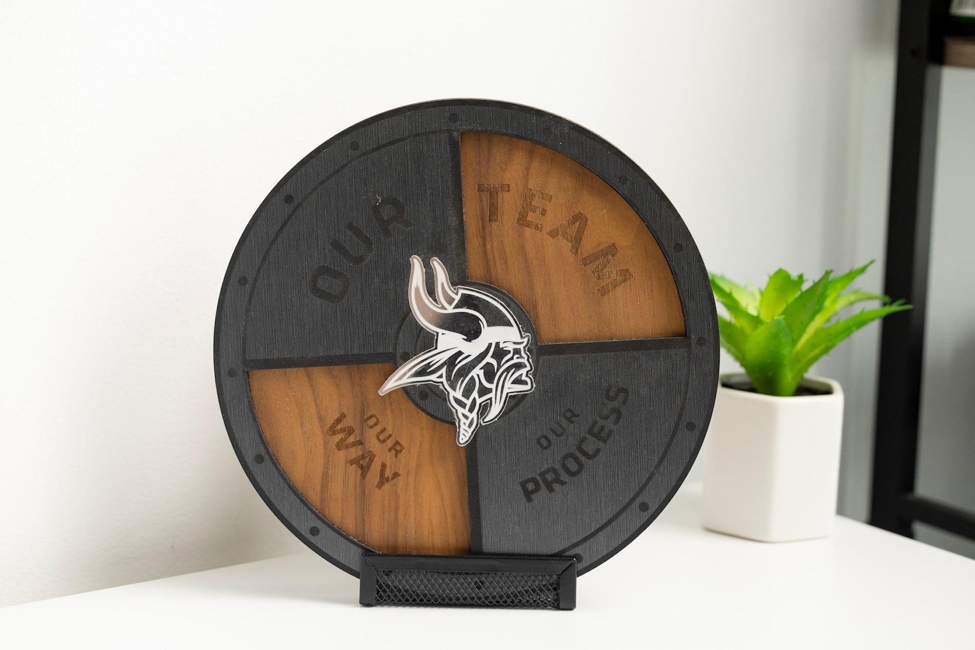 Minnesota Vikings Award Woodchuck Products