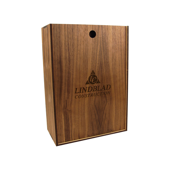 Walnut Whiskey Box Gift Set